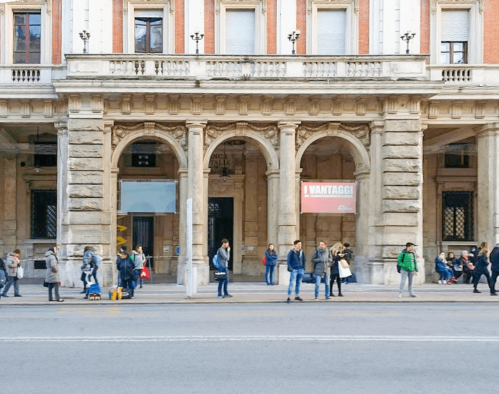 Nuovo punto informativo Wedge Power in corso Nizza